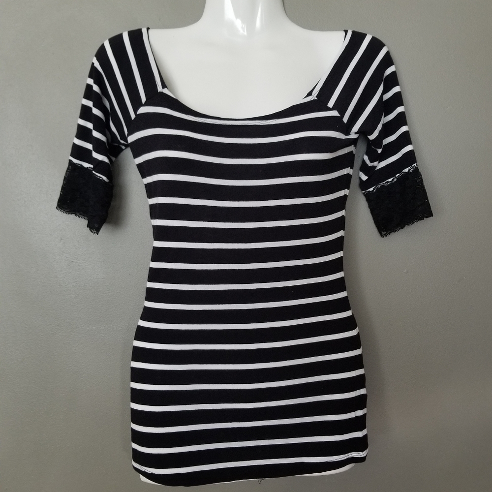 Bisou Bisou Michele Bohbot XS Striped Top Black White